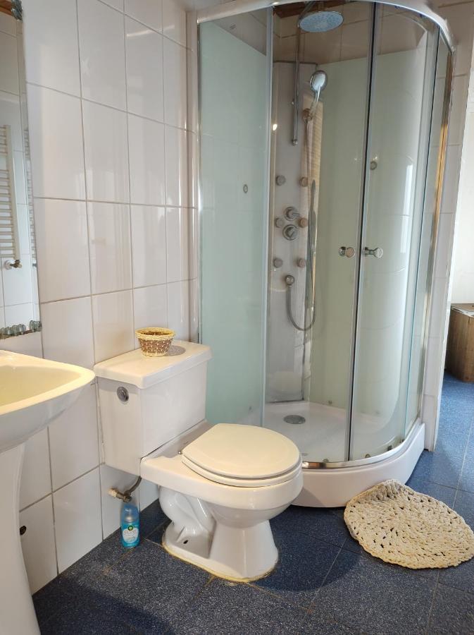 Hostal lala porteña vista al mar, baño privado y desayuno Valparaíso Exterior foto