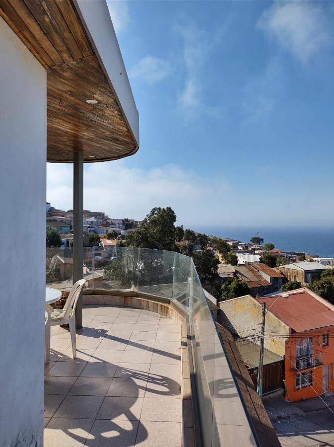 Hostal lala porteña vista al mar, baño privado y desayuno Valparaíso Exterior foto