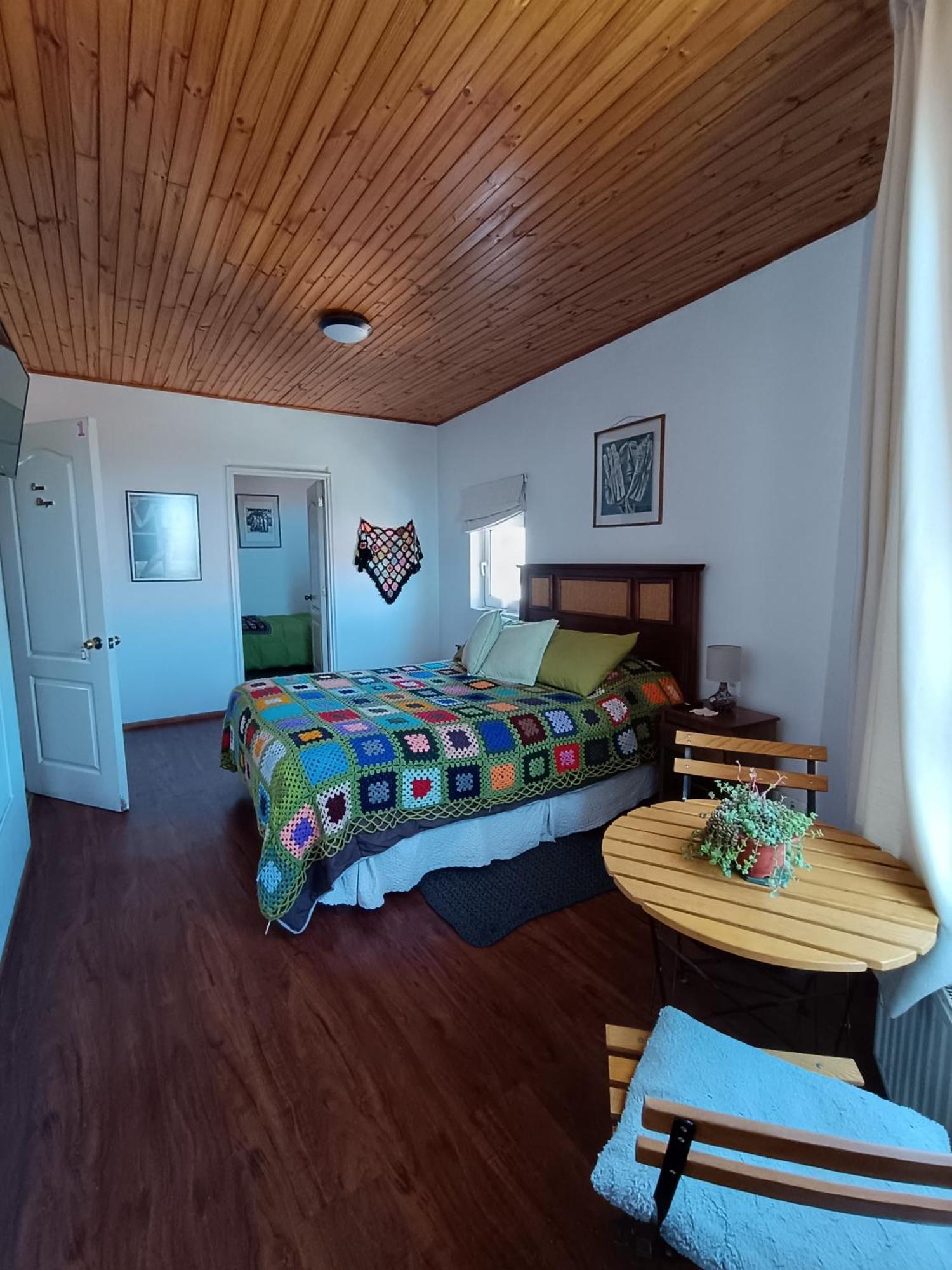 Hostal lala porteña vista al mar, baño privado y desayuno Valparaíso Exterior foto