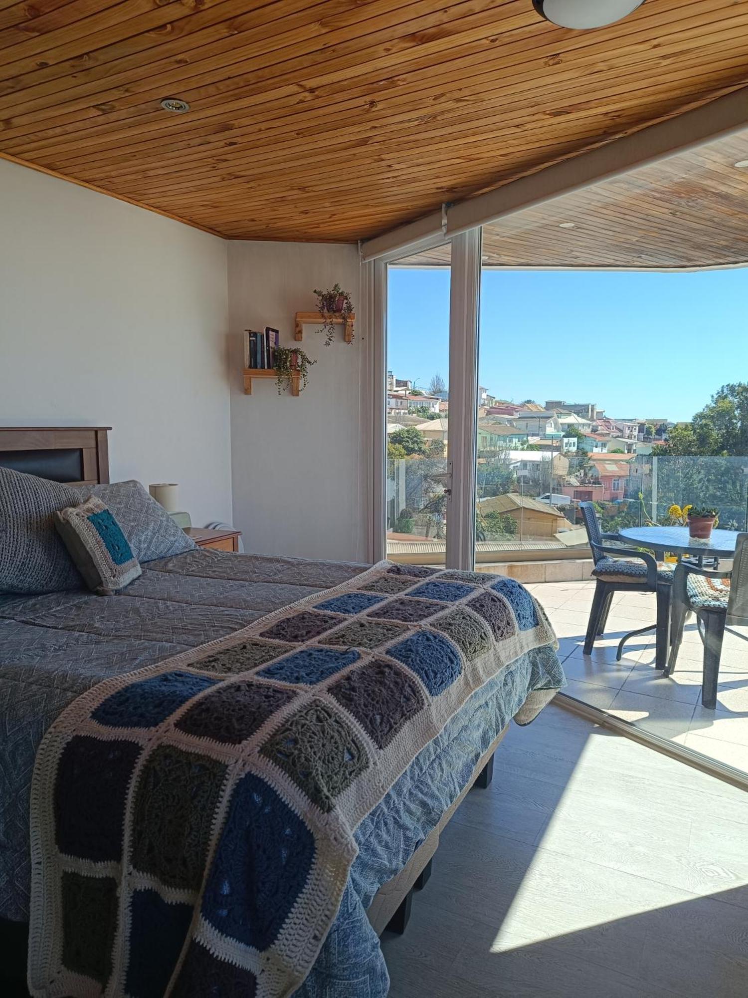 Hostal lala porteña vista al mar, baño privado y desayuno Valparaíso Exterior foto