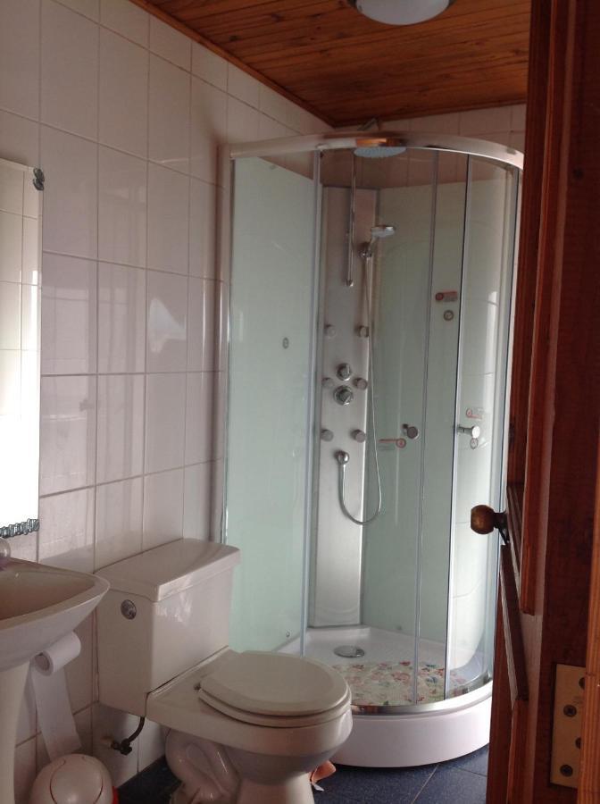 Hostal lala porteña vista al mar, baño privado y desayuno Valparaíso Exterior foto